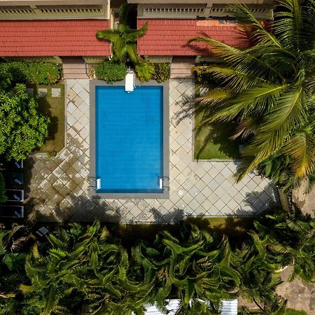 De Mandarin Beach Resort Suites & Villas, Candolim Exterior foto